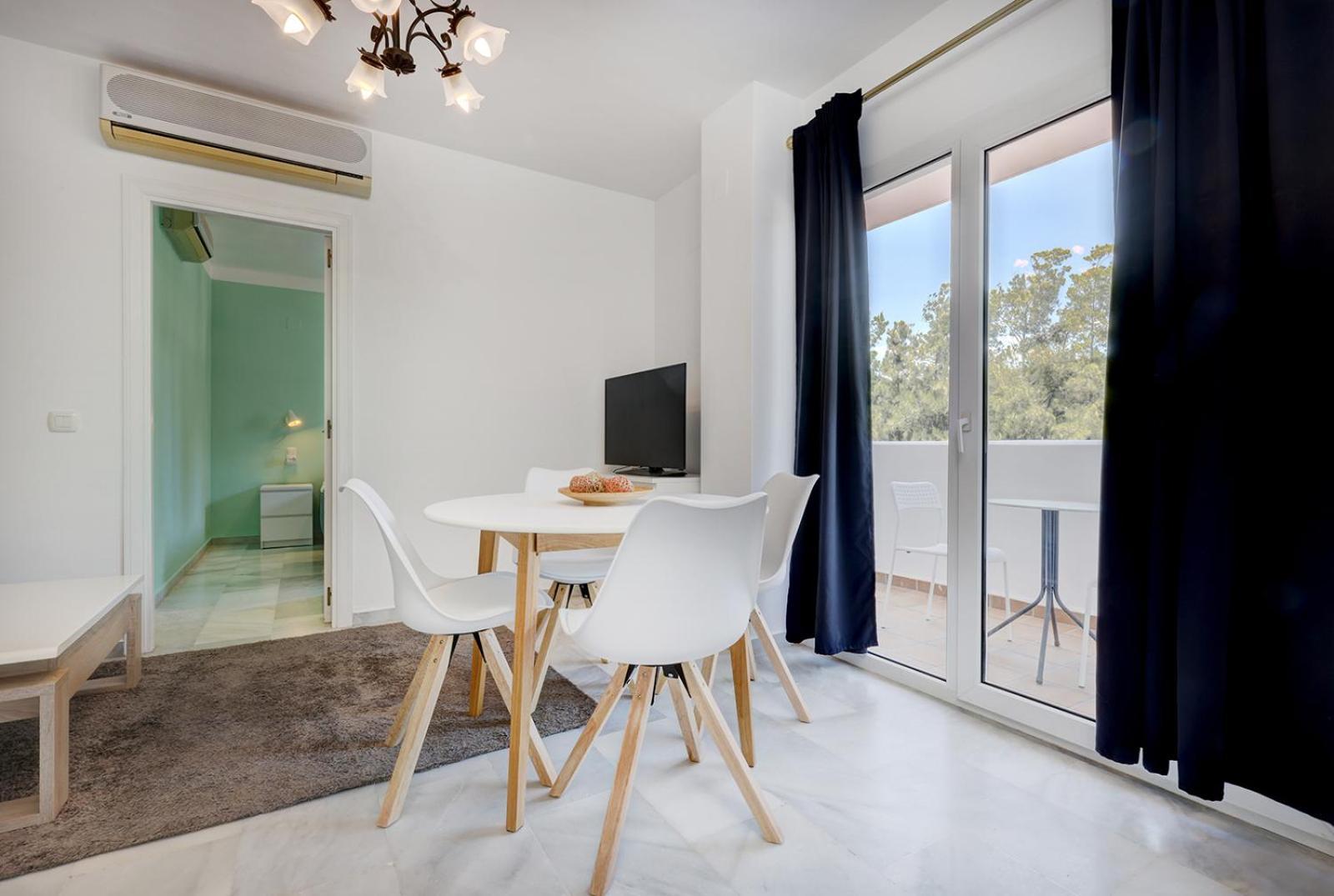 Apartment Mi Capricho Sitio de Calahonda Bagian luar foto